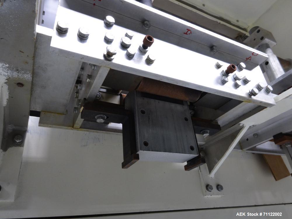 Used Delkor Model 742 Automatic Tray Former