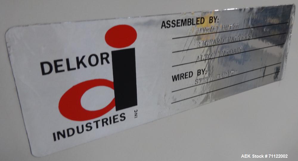 Used Delkor Model 742 Automatic Tray Former