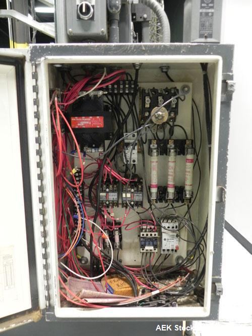Used SWF Model GMA 1T4 Glue Tray Former