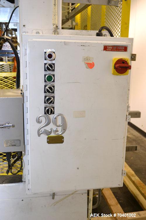 Used SWF Model 1T6 Automatic Hot Melt Glue Tray Former. Tray Size Range: (Length) 7" to 44" or 178mm to 1118mm (Width) 8-1/8" - 26" or 206mm to 660mm (Depth) 1" to 12" or 25mm to 305mm. Tray-Matic Ma...