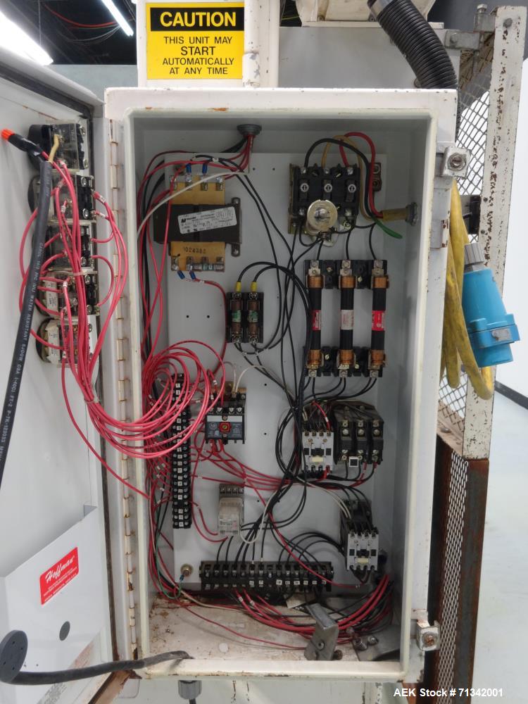 Used SWF Model 1T4 Automatic Hot Melt Glue Tray Former with Vacuum Pick Off