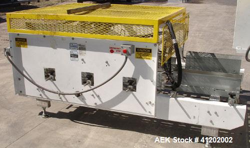 Used SWF Tray-Matic Tray Former, Model TF 600V. OEM rated to 3600 TPH depending on application. Equipped with Nordson 3500V hot glue system, Allen Bradley MicroLogix 1200 processor. Tray size range m...