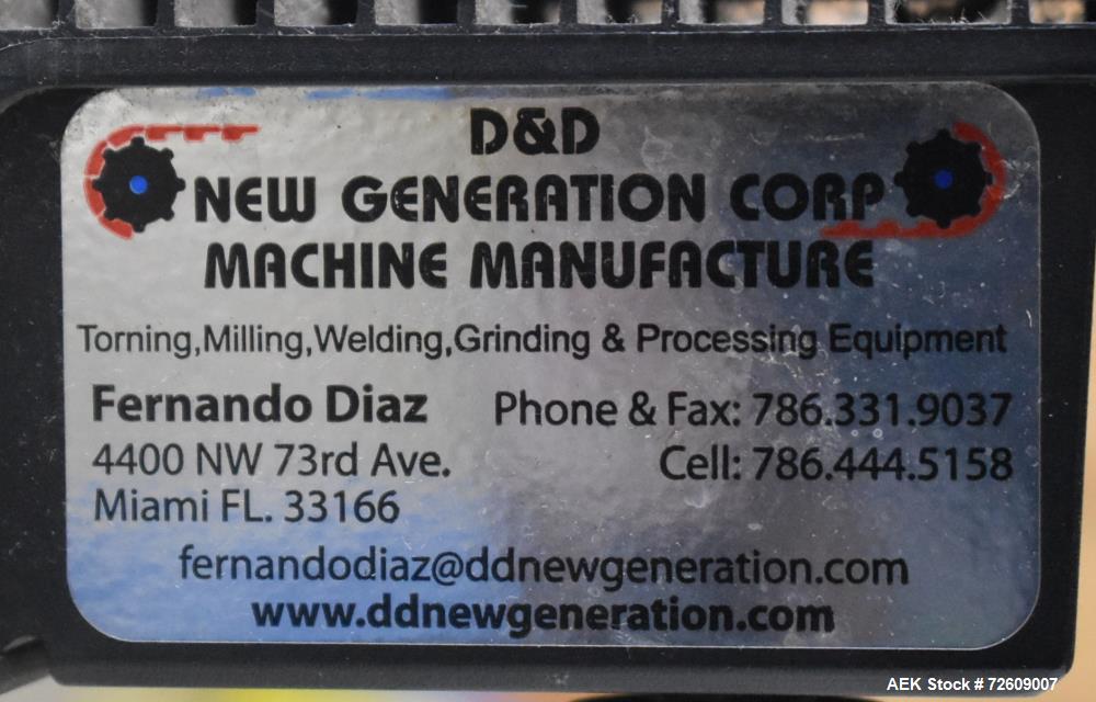 Used 48" Rotating Accumulation Table, Stainless Steel. Has Dart 15 series speed controller. Driven by 1/11 (HP/CV) DC gearmotor. Mounted on a stainless steel frame. No manufacturers tag.