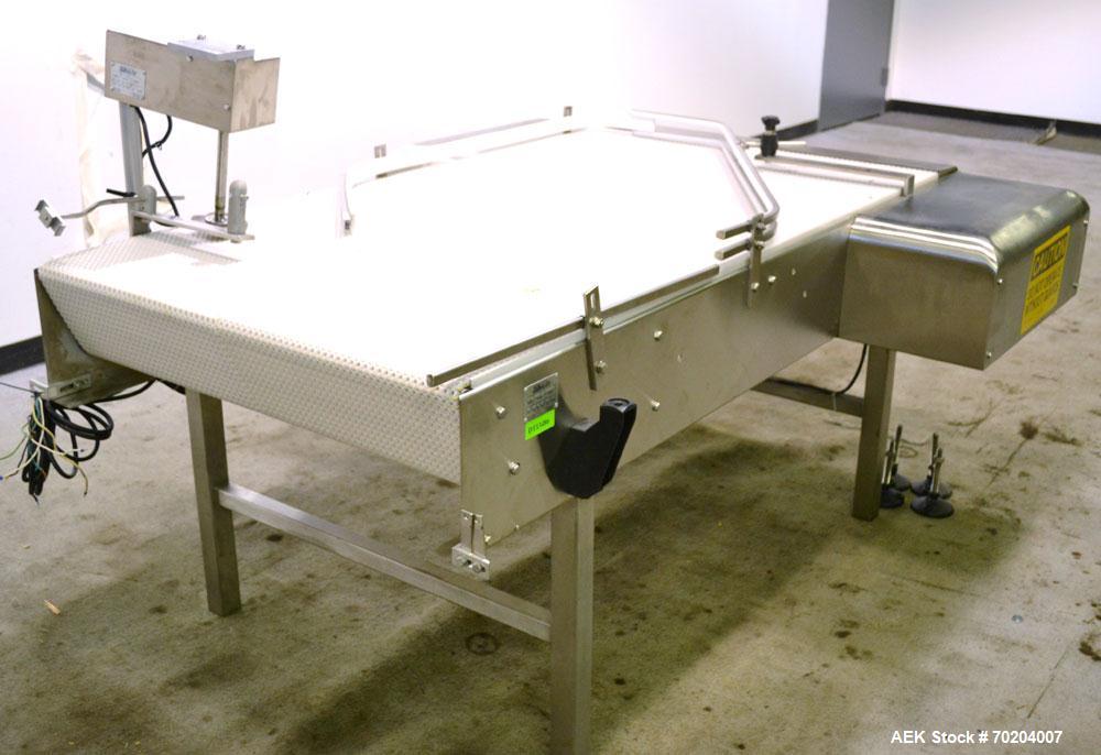 Used DT Kalish Bi-Directional Accumulation Table Model TP 01. Table has a 36" wide x 66" long accumulation area. Machine has Garvey variable speed controllers. Is of stainless steel construction. Bui...
