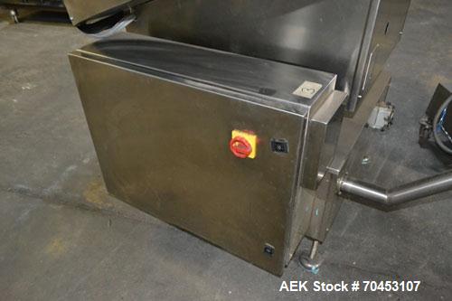 Used Ozaf AC/1500 Bottle Unscrambler, capacity approximately 170-180 units per minute. Includes an OZAF integrated elevator model E/10AG. SELLING PRICE AS IS, WHERE IS, SANFORD, NC.