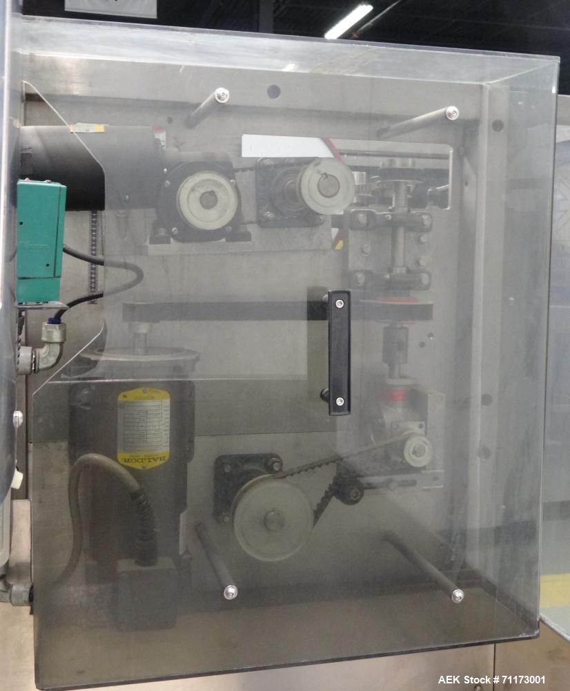 Used New England Machinery Model CPCL-60 Compact Bulk Bottle Unscrambler