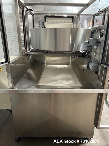 New England Model NEHCPE60 Bulk Bottle Unscrambler