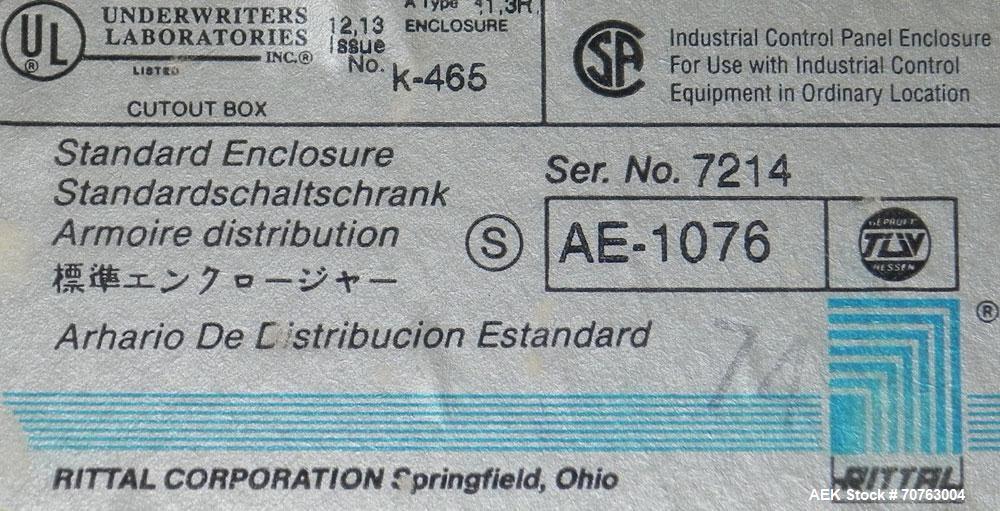 Used New England Model NEHHLP-72 Bottle Unscrambler. Has 72" (diameter) sorting bowl. Is currently set for 36 oz rectangular bottles. Includes New England 100-H/E Hopper. Low profile design and stain...