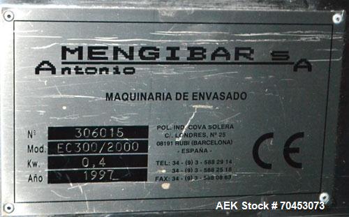 Used Mengibar 44” Diameter Bottle Unscrambler, Model MI-2, Serial #306015, Built 1997. Includes an integrated elevator, model EC300/2000, serial #306015. SELLING PRICE AS IS, WHERE IS, SANFORD, NC.
