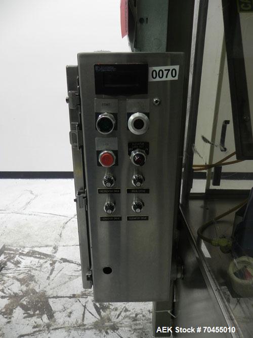 Used Omega Design Corp Model 4D-RP2-12 Bulk Bottle Unscrambler. Capable of speeds over 200 bottles per minute. Set up with 12 rotary pockets. Has 4' (48") diameter bowl sorter with integrated bulk bo...