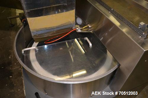 Used Pace Omniline Model M 300 Bulk Bottle Unscrambler with integrated elevator. Capable of speeds from 10 to 400 bottles per minute. Can handle bottles from 30cc to 1000cc with changeparts. Pharma-L...