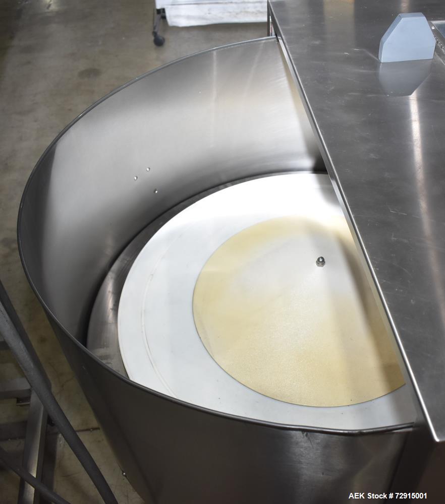 Used Pace Packaging Bulk Bottle Unscrambler, Model M400. Capable of orienting approximately 20-350 bottles a minute, depending on application. Container size range: .33 oz (10mL) to 1.3 gallon (5L) w...