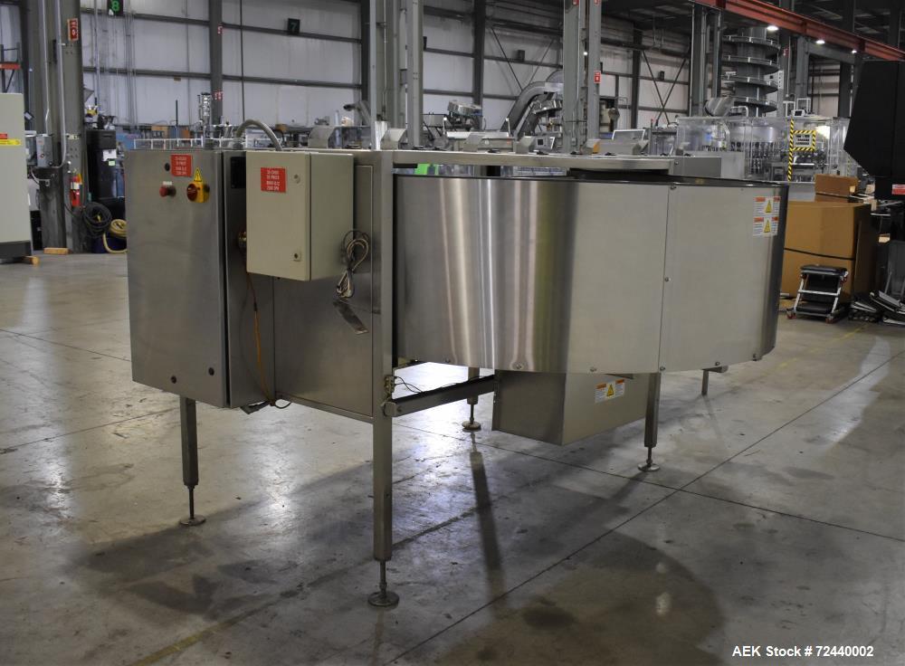 Used Pace Omni-Line Bulk Bottle Unscrambler, Model M600. Capable of speeds up to 500 bpm (depending on bottle). Bottle size range of .8 oz (25 ml) to 2.5 gallon (9.5L). Control panel with (4) Allen B...