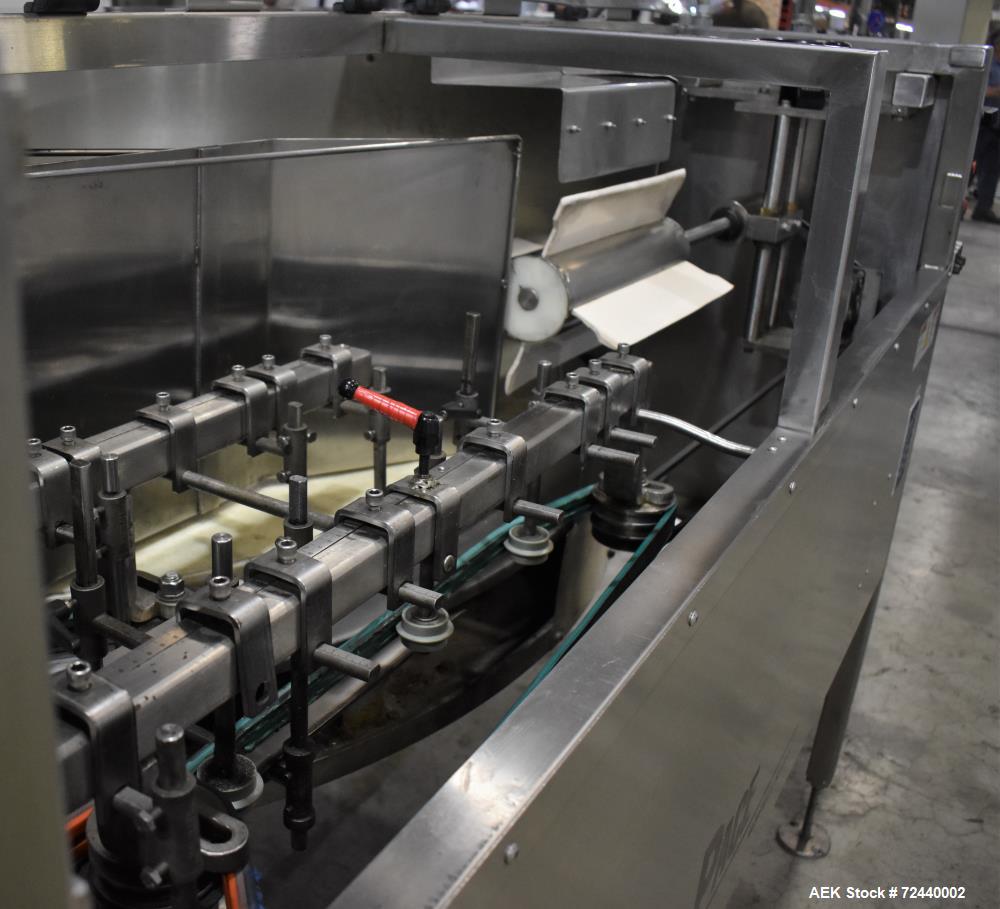 Used Pace Omni-Line Bulk Bottle Unscrambler, Model M600. Capable of speeds up to 500 bpm (depending on bottle). Bottle size range of .8 oz (25 ml) to 2.5 gallon (9.5L). Control panel with (4) Allen B...