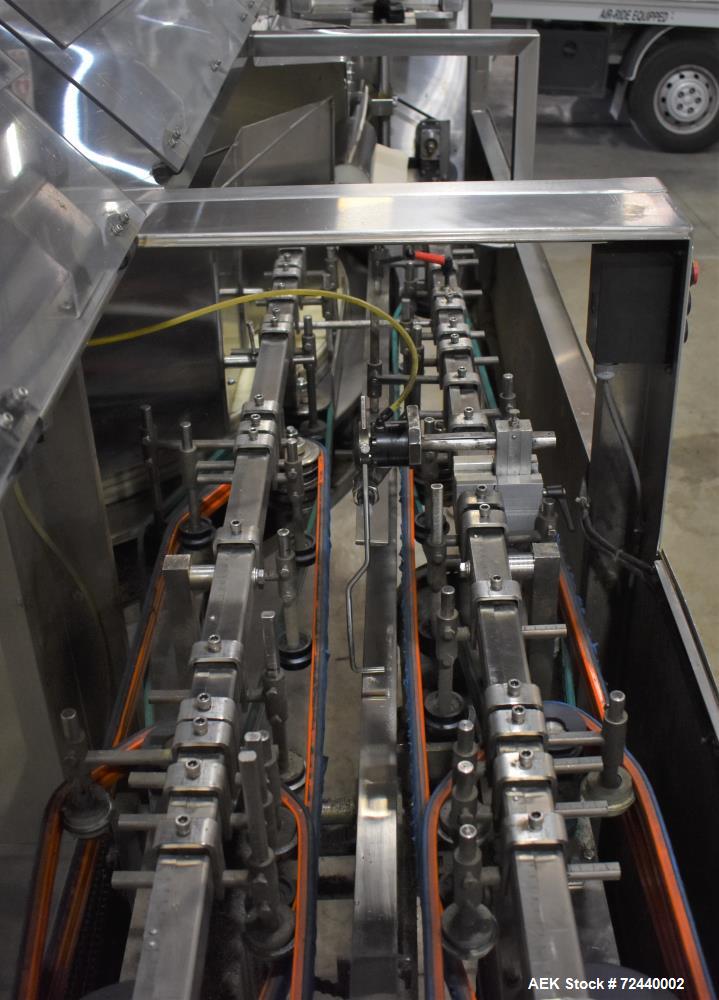 Used Pace Omni-Line Bulk Bottle Unscrambler, Model M600. Capable of speeds up to 500 bpm (depending on bottle). Bottle size range of .8 oz (25 ml) to 2.5 gallon (9.5L). Control panel with (4) Allen B...