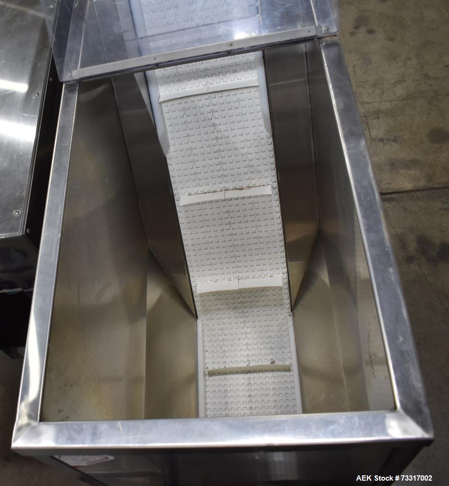 Used Industrial Packaging Palace Model D18-SPB/HS-15 Bulk Bottle Unscrambler with Air Cleaner