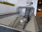 Used Bulk Bottle Incline Belt Conveyor With Bottom Feed Hopper