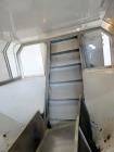 Used Bulk Bottle Incline Belt Conveyor With Bottom Feed Hopper