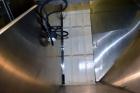 Used Pace Omniline Model M 300 Bulk Bottle Unscrambler with integrated elevator. Capable of speeds from 10 to 400 bottles per minute. Can handle bottles from 30cc to 1000cc with changeparts. Pharma-L...
