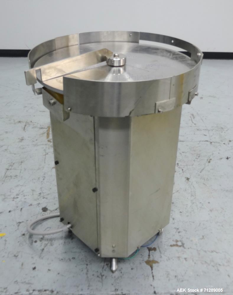 Used Cozzoli Machine Company Model AT24-957 Rotary Accumulation Table