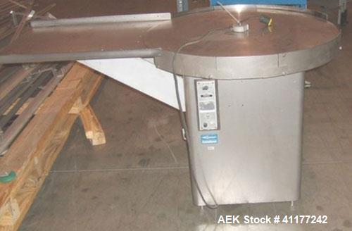 Used Cozzoli Unscrambler/Accumulating Table, Model UT36, Stainless Steel. 36’’ diameter table with rectangular dump section. Has variable speed controller.