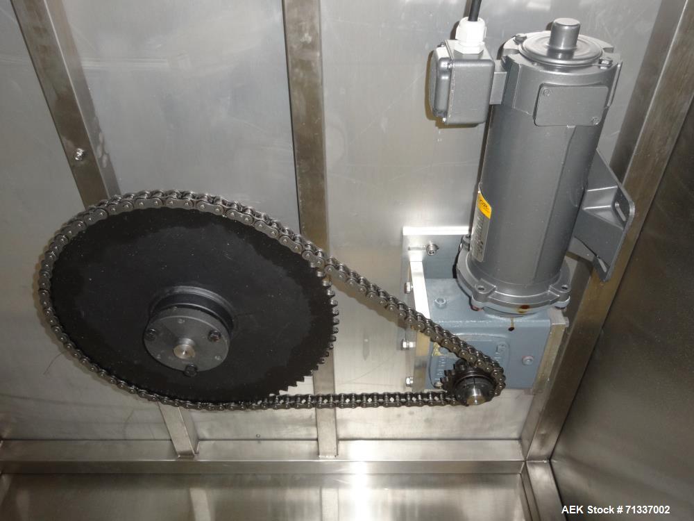 Used DL Tech Model DLTTS-72C Rotary Accumulation Table