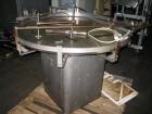 Used Island Equipment Accumulation Table, 40