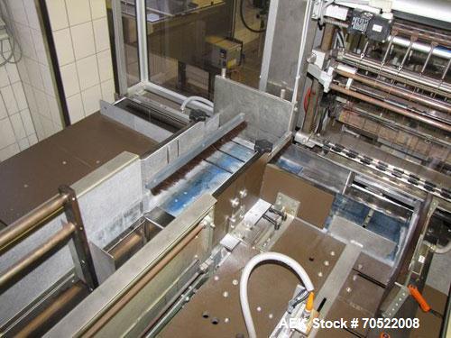 Used Sollas 17H125 Overwrapping Machine.  Used for all hot sealing oils, PP/PVC/PE/cellophane.  Formate area length 1.7" - 11.8" (45 - 300 mm), width 1.6" - 7.45" (40 - 190 mm), height 0.6 - 4.9" (16...