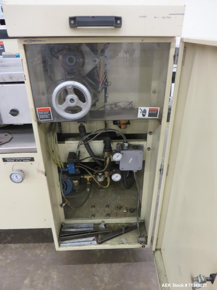 Used FMC Model WSD-20 Automatic Stainless Steel Servo Flo Horizontal Wrapper. Capable of speeds to 150 packages per minute  depending on materials and application. Package size: up to 18" in Length; ...
