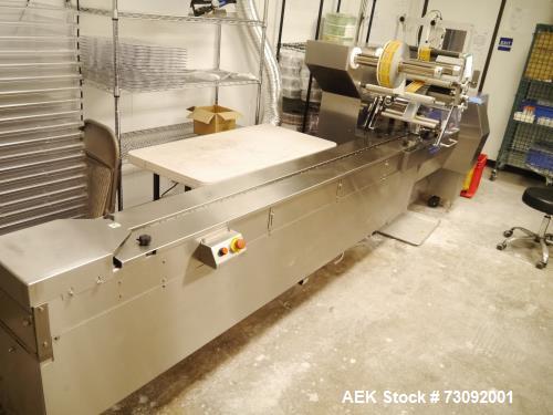 Fuji Formost Model FW-3400CX Horizontal Flow Wrapper