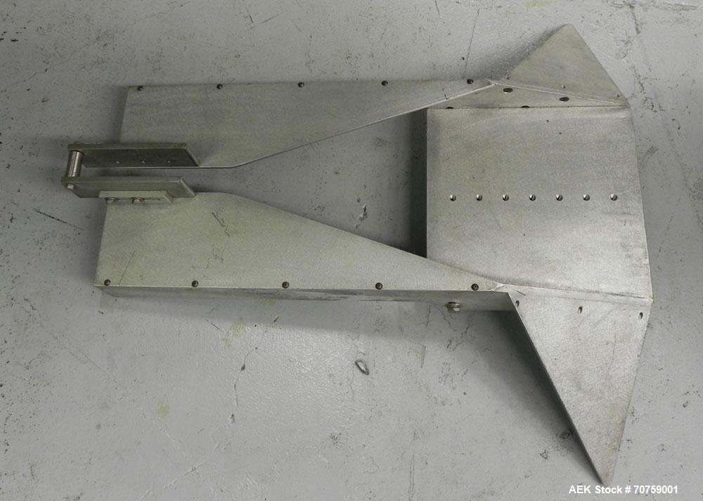Used George Gordon Accuwrap Inverted Seal Horizontal Servo Flow Wrapper