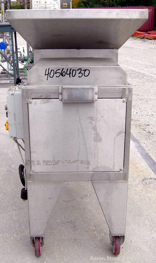Used- Wine Supply Inc Pulper/Finisher, model ASTI 100, 304 stainless steel. Approximately 12 1/2'' diameter x 46'' long hori...