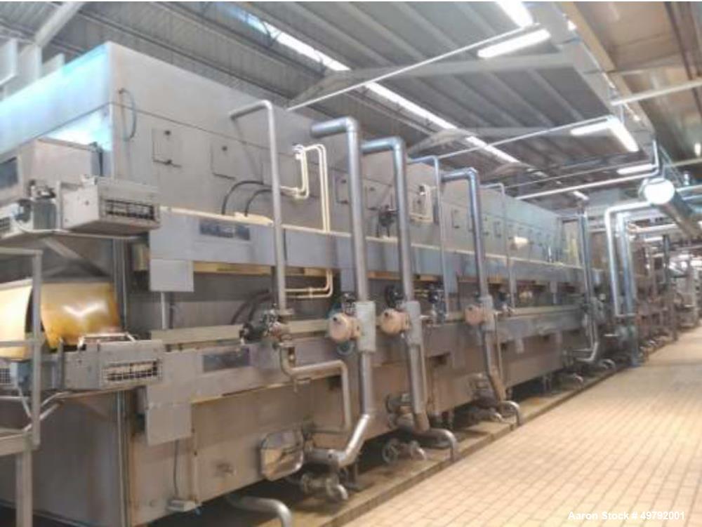 Used Landaluce Tunnel Pasteurizer, Model 2T75 C/6. Capacity up to 80,000 BPH; (2) Decks; (8) Zones; 20.8m Long x 6m Wide; Currently running glass bottles of 25cl and 33cl at 35,000 BPH; Mfg. 1987, up...