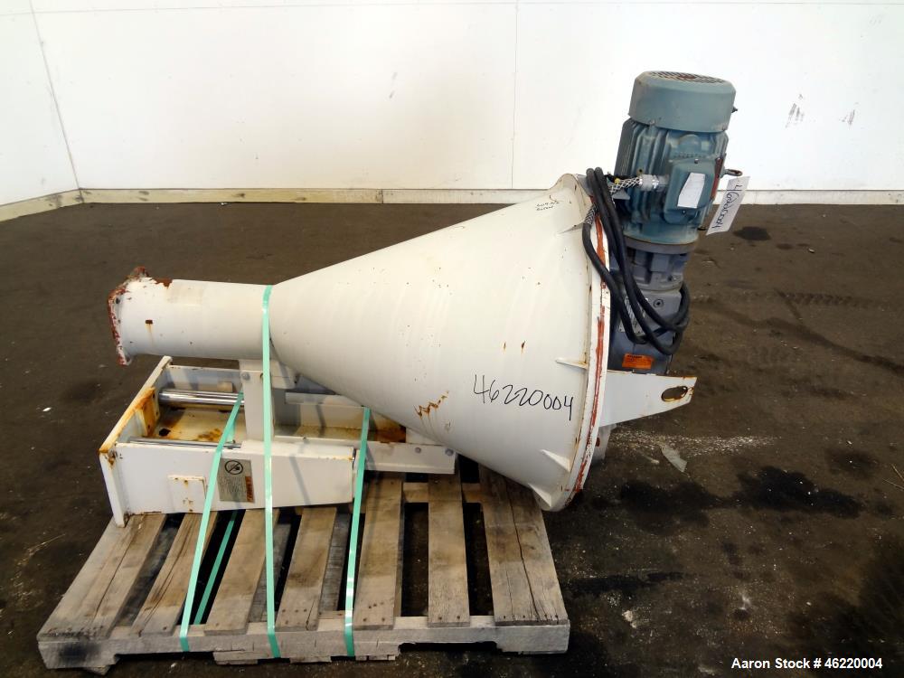 Used Cincinnati Milacron Crammer Feeder. Approximately 5" diameter 304 stainless steel vertical feed screw. Carbon steel slant cone hopper approximately 28" diameter x 34" deep. Screw driven by a 3 h...