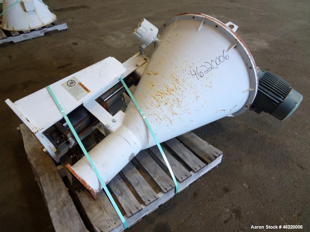 Used Cincinnati Milacron Crammer Feeder. Approximately 5" diameter 304 stainless steel vertical feed screw. Carbon steel slant cone hopper approximately 28" diameter x 34" deep. Screw driven by a 3 h...