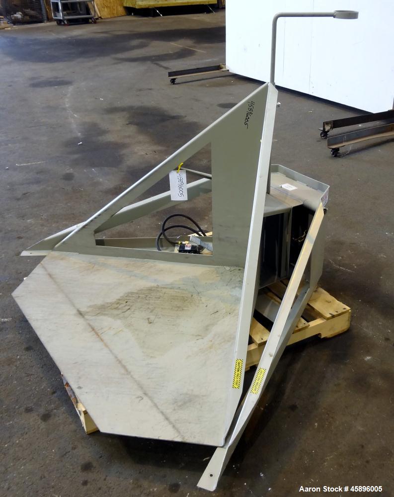Used Conair Floor Level Gaylord Tilter, Model 29-999-SP, Carbon Steel. 1500 Pound capacity, air operated foot pedal controller. Serial# 6986362-1-10.