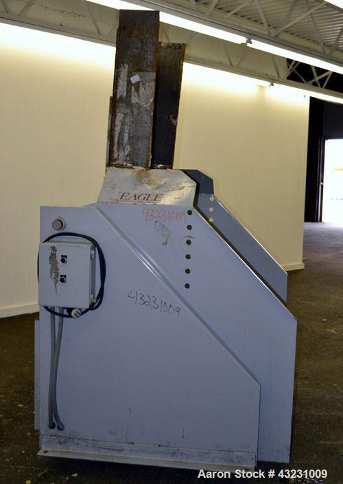 Used The Eagle Group Hydraulic Gaylord Dumper, Model 30-25, Carbon Steel. Approximately 48" wide x 41-3/4" deep x up to approximately 50-1/2’’ tall container capacity. Lift capacity approximately 250...