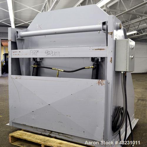 Used The Eagle Group Hydraulic Gaylord Dumper, Model 30-25, Carbon Steel. Approximately 48" wide x 41-3/4" deep x up to approximately 50-1/2’’ tall container capacity. Lift capacity approximately 250...