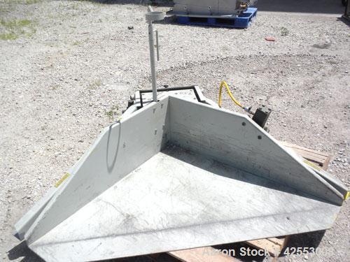 Used IMCS Floor Level Pneumatic Tilt-Table, model 25-6000VP, carbon steel, 2000 pound capacity. 44" x 44" Floor level entry, adjustable wand holder, approximate 52 degree corner tilt angle with vibra...