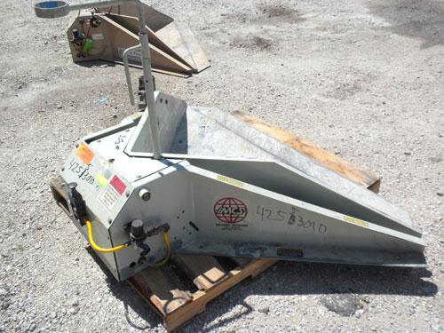 Used IMCS Floor Level Pneumatic Tilt-Table, model 25-6000VP, carbon steel, 2000 pound capacity. 44" x 44" Floor level entry, adjustable wand holder, approximate 52 degree corner tilt angle with vibra...