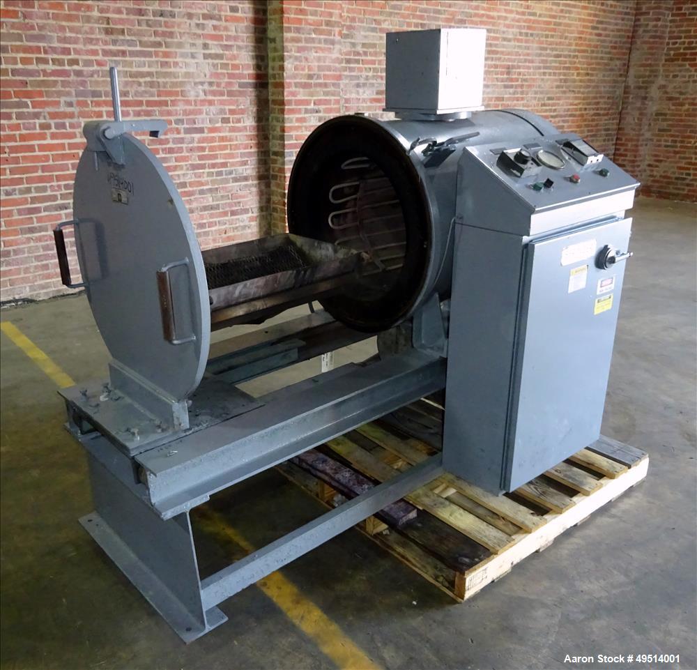 Used Beringer Jet Cleaner, Model 1724. Approximately 17" diameter x 24" long carbon steel chamber. Roll out parts tray approximate 23-1/2'' long. Maximum operating temperature 950 degrees F. Includes...