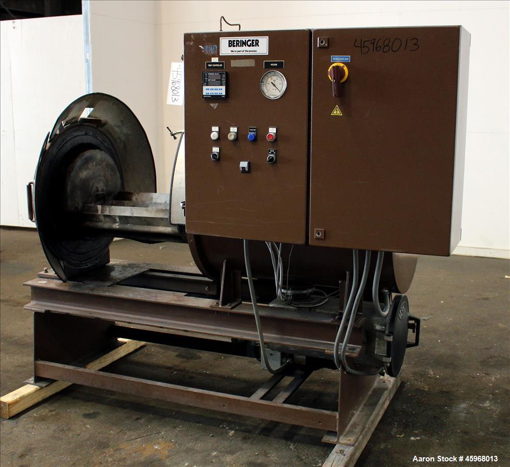 Used Beringer Jet Cleaner, Model JPC 1724. Approximately 17" Diameter x 24" long horizontal chamber. Roll out parts tray. Maximum operating temperature 950 degrees F. Maximum operating pressure 0 psi...