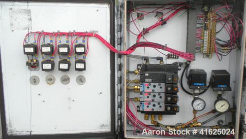 Used Macawber Denseveyor, Model 3/8, carbon steel. 6" straight side x 17" long cone. 8" top with loading valve, bottom discharge. Tank charging pressure 40 psi.Rated 110 psi at 650 degrees F and -20 ...