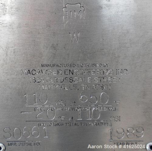 Used Macawber Denseveyor, Model 3/8, carbon steel. 6" straight side x 17" long cone. 8" top with loading valve, bottom discharge. Tank charging pressure 40 psi.Rated 110 psi at 650 degrees F and -20 ...