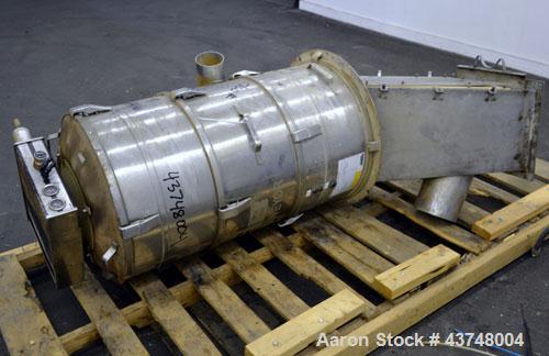Used PIAB Vacuum Conveyor, Model VCP800, 316 Stainless Steel. Housing approximately 22" diameter x 38" long, rated 150 pounds per minute. Includes miscellaneous parts and valves.