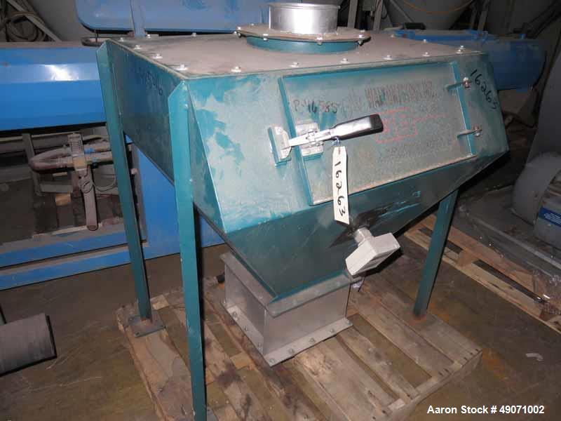 Used Walton Stout vacuum loading system consisting of: (1) Roots blower, model 68U-RAI, serial# SR00048679. Driven by a 30hp motor, with (1) silencer, filter, and an Approximate 18" diameter x 68" ta...
