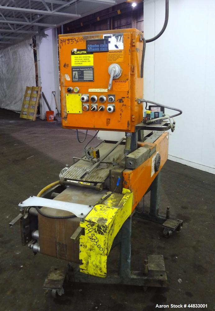 Used Gloucester Model 403 Bag Folder