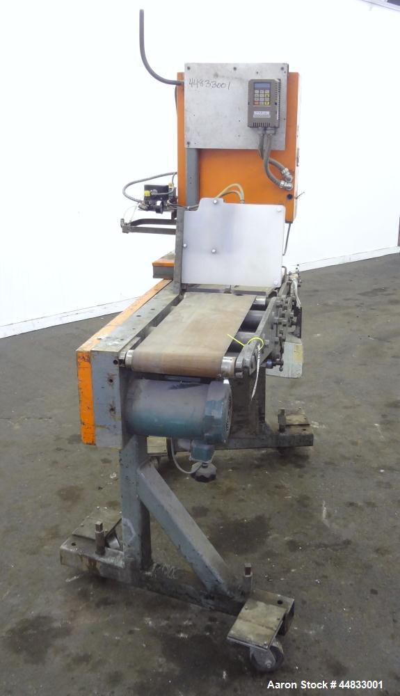 Used Gloucester Model 403 Bag Folder