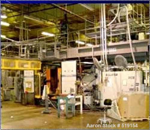 USED: Cincinnati blow molding machine, 35# single head. 82" x 56"usable platen. Minimum platen opening 15.7", maximum 74.8". 225 tonclamp. Year 1993.