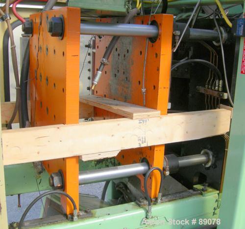 Used Hayssen Econoblow Blow Molding Machine, Model 5030-AS-375. Approximate 280 gram shot. 2" extruder, 24:1 L/D, 30 hp motor. 22-1/4" x 22-1/4" platens, effective platen size 16" x 21", 20 ton clamp...